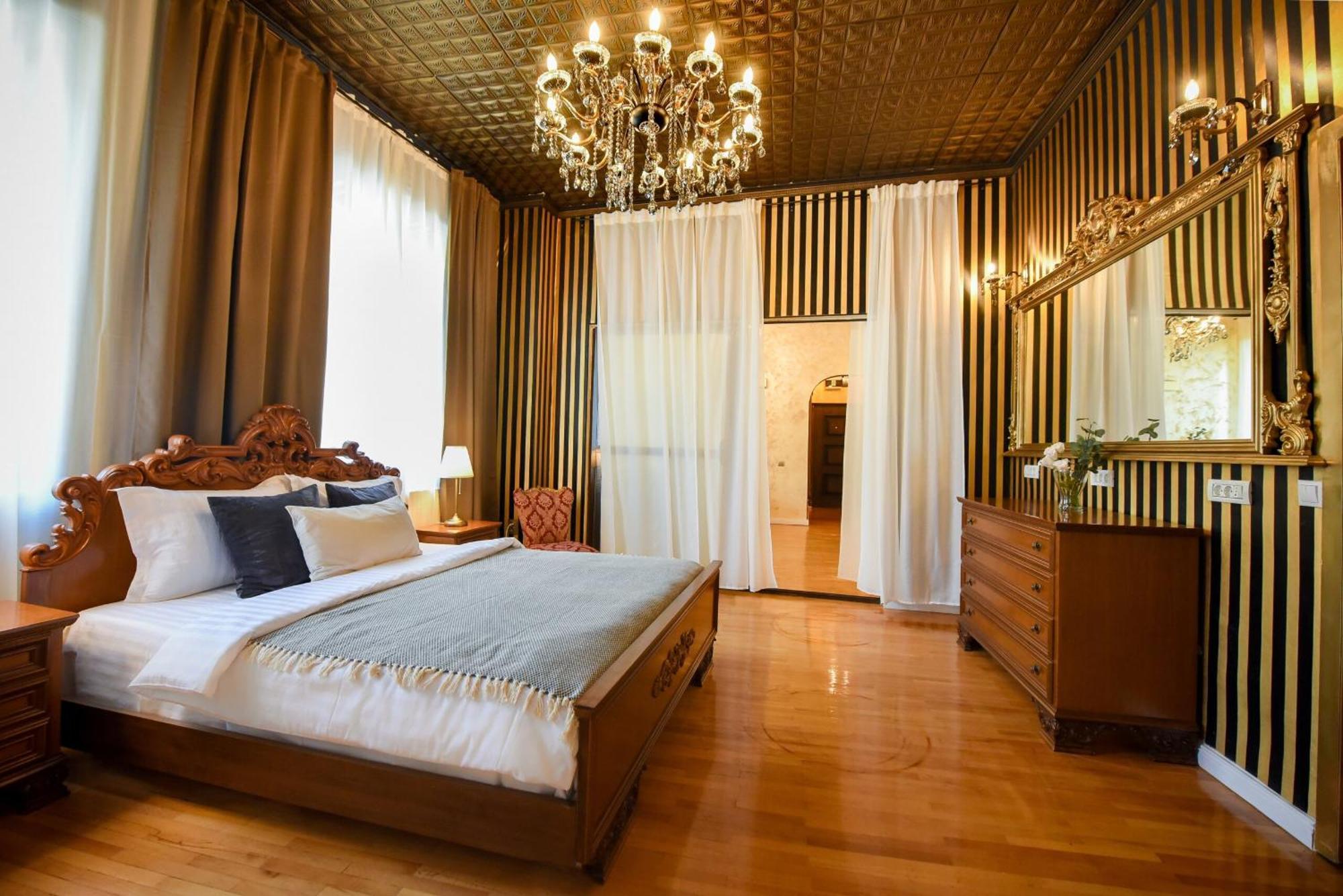 Centrally Located 2Br Apartment With Balcony & Unique Design بوخارست المظهر الخارجي الصورة